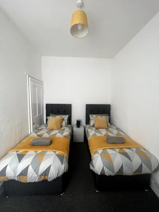 Vila Large 3 Bed - 10 Mins To Centre Liverpool Exteriér fotografie